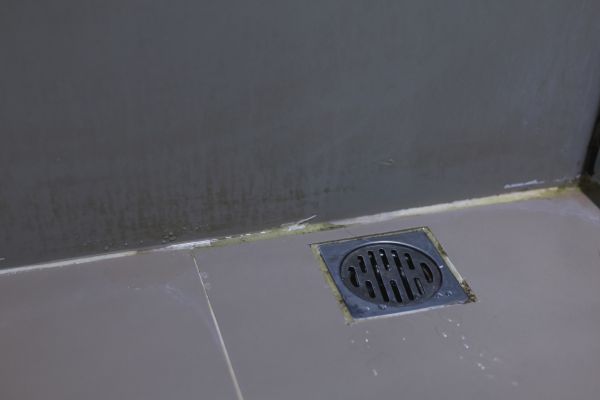 Bathroom Drain Installation in Galveston