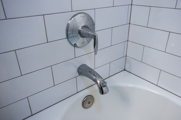 Tub Spout Replacement in Galveston